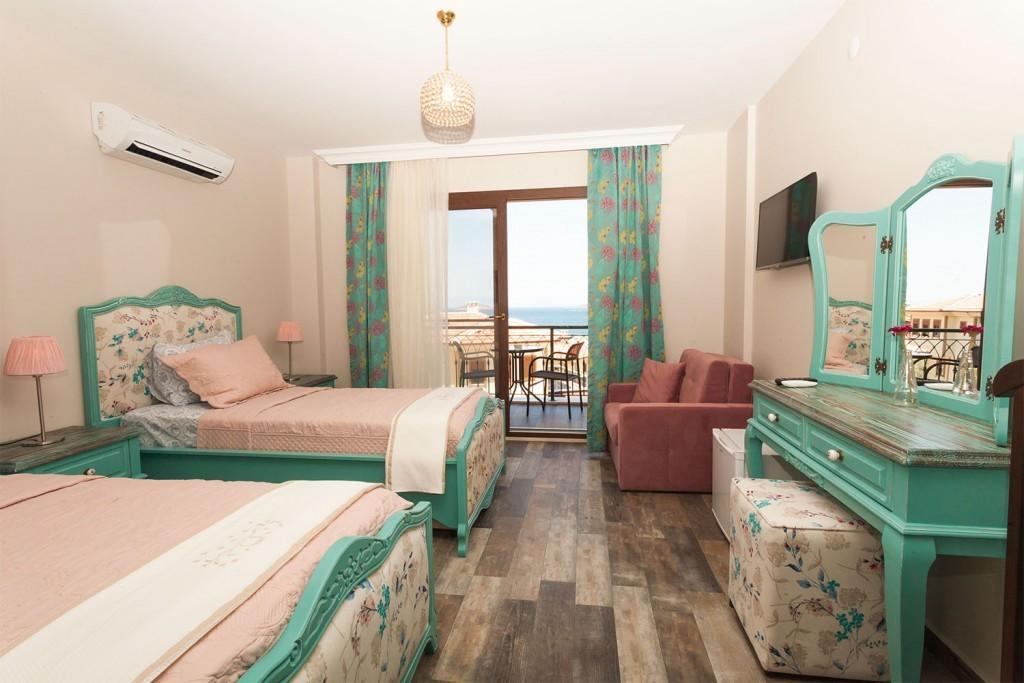Niluefer Butik Otel (Adults Only) Ayvalı Buitenkant foto