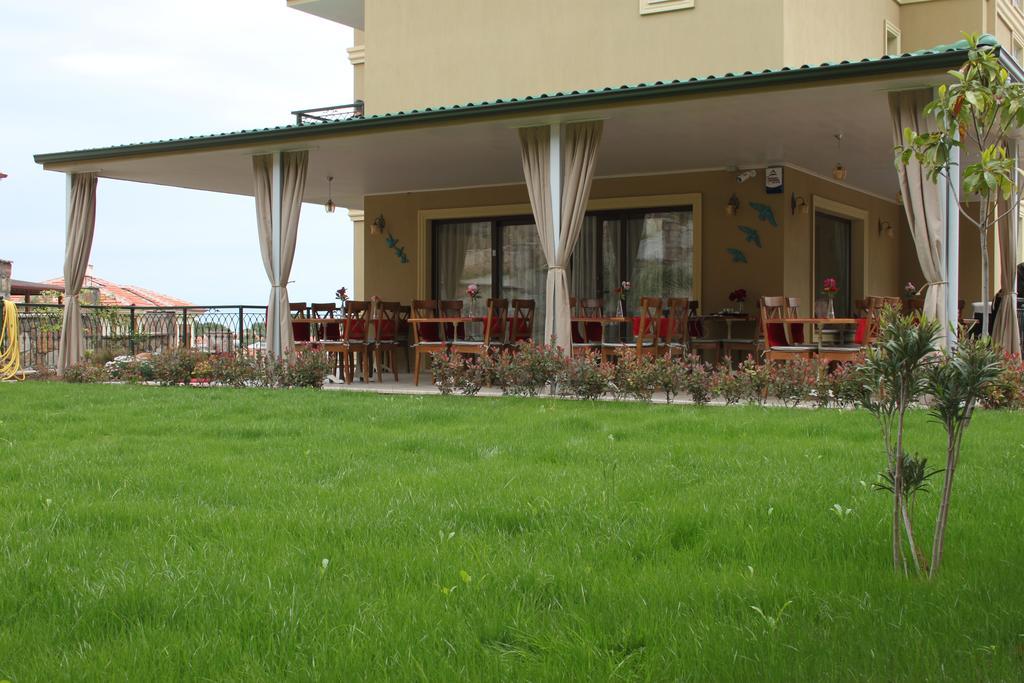 Niluefer Butik Otel (Adults Only) Ayvalı Buitenkant foto