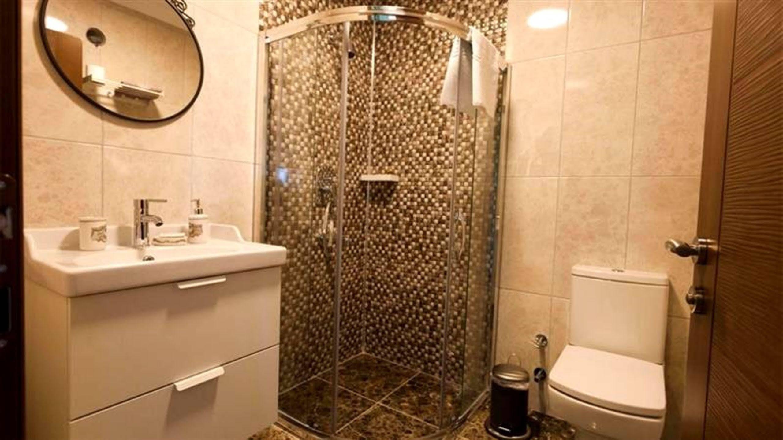 Niluefer Butik Otel (Adults Only) Ayvalı Buitenkant foto
