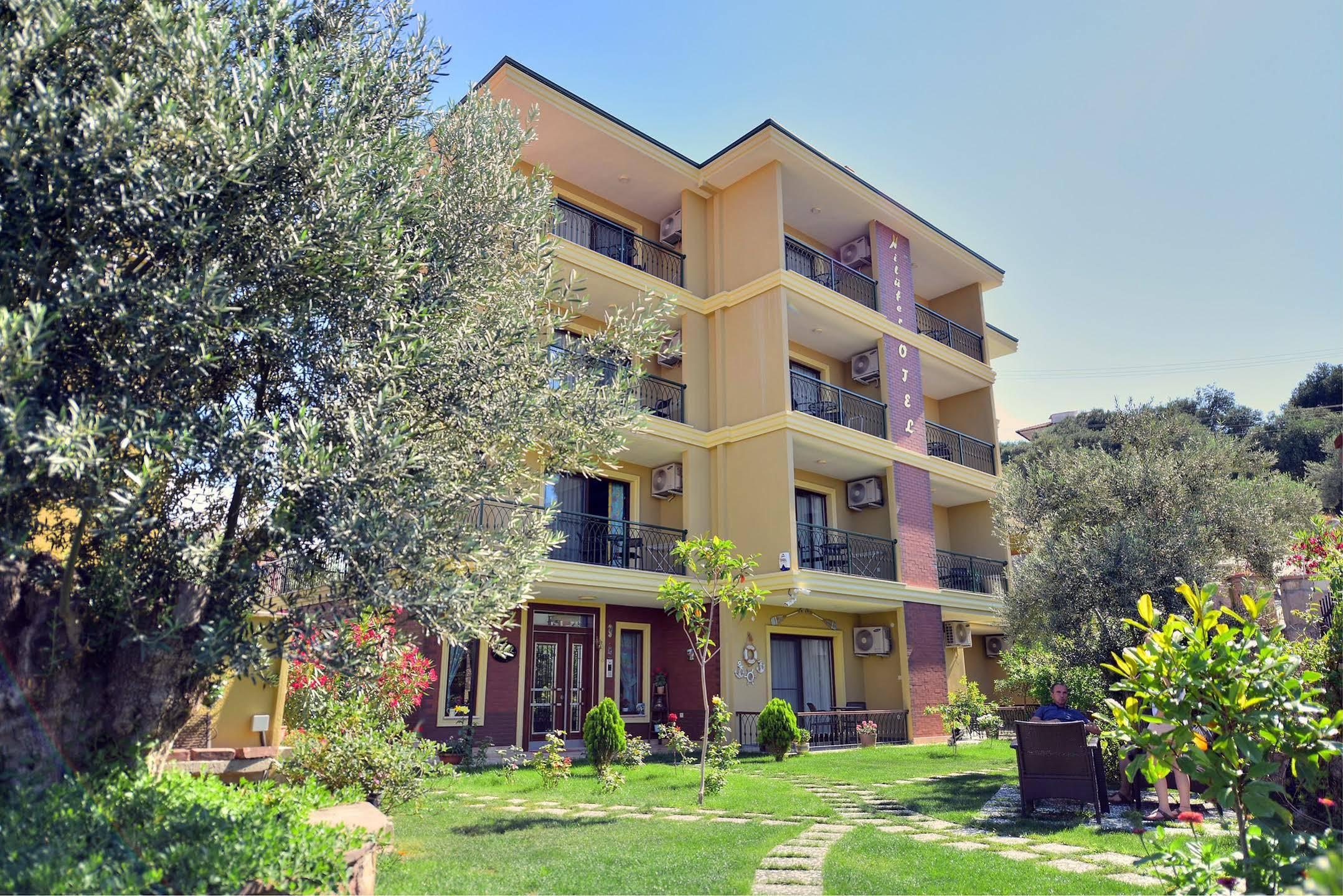 Niluefer Butik Otel (Adults Only) Ayvalı Buitenkant foto